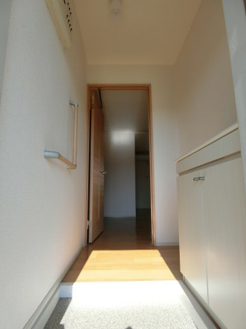 コーポ　エンナの玄関