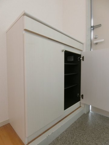 コーポ　エンナの収納