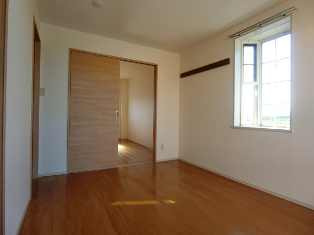 コーポ　エンナの洋室