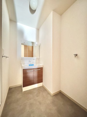 グランバリエ下山の洗面所