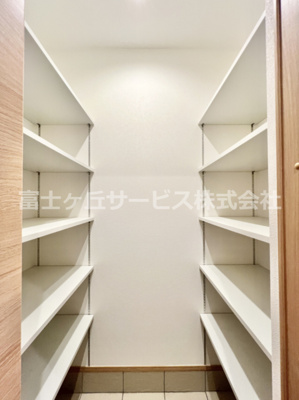 【収納】 | 裾野市茶畑 2期 新築一戸建て | 専用の収納スペースです