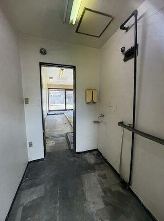 近江八幡市安土町下豊浦の店舗事務所の内装