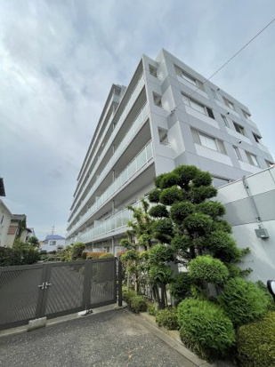 シャトー・レ・セルズィエールの外観