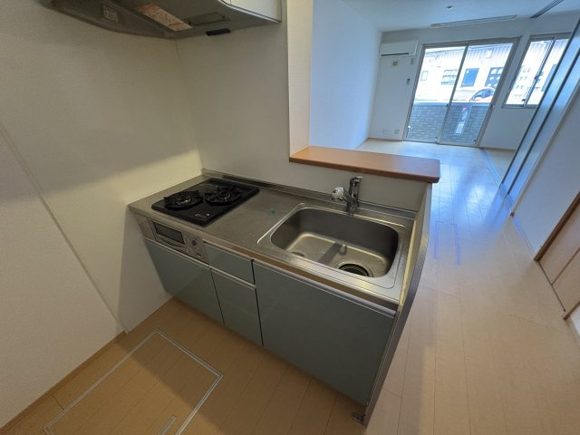 神戸市北区鈴蘭台北町３丁目のアパートのキッチン
