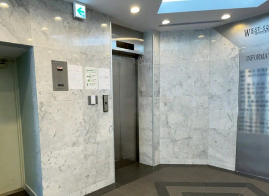 ウエストスクエアビルの設備