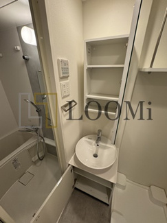 【独立洗面台】 | エスリードレジデンス大阪谷町ザ・マークス