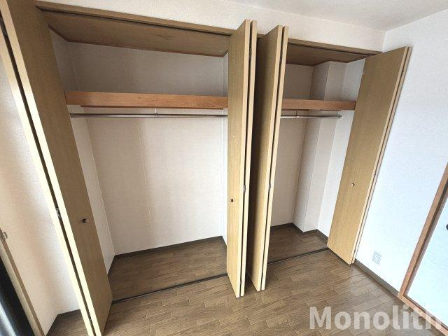 パルティール小柴の洋室