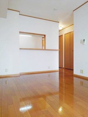 【内装】 | クランベリーコート