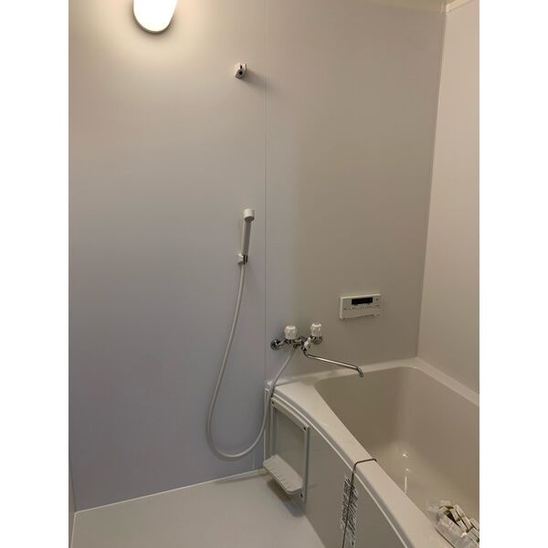 中央通パレスハイツの浴室