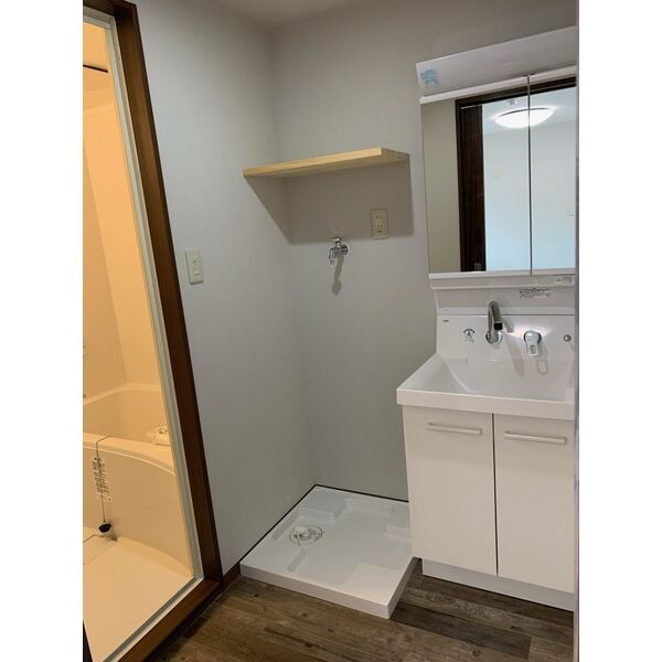 中央通パレスハイツの洗面所