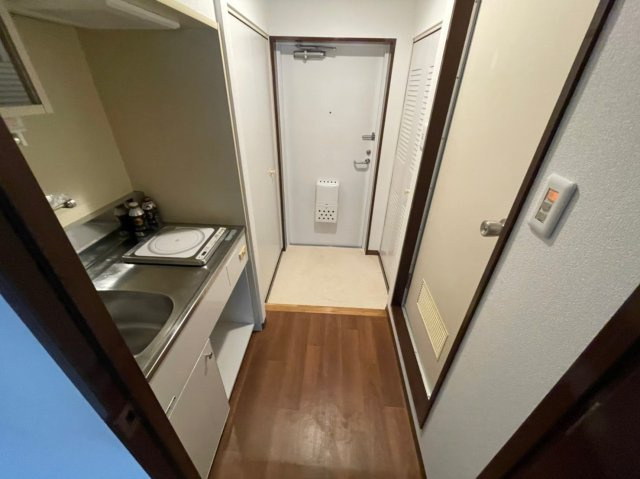 トーカン柏キャステールの玄関