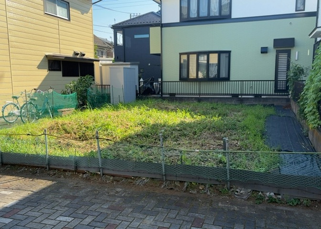 【外観】 | 家を建てる前提で土地を探している場合、地盤の丈夫さは譲れない条件の一つです。地盤が脆弱だと追加工事が必要となります。また、過去に地盤沈下や液状化現象を起こした土地は、できるだけ避けた方がいいでしょう。
