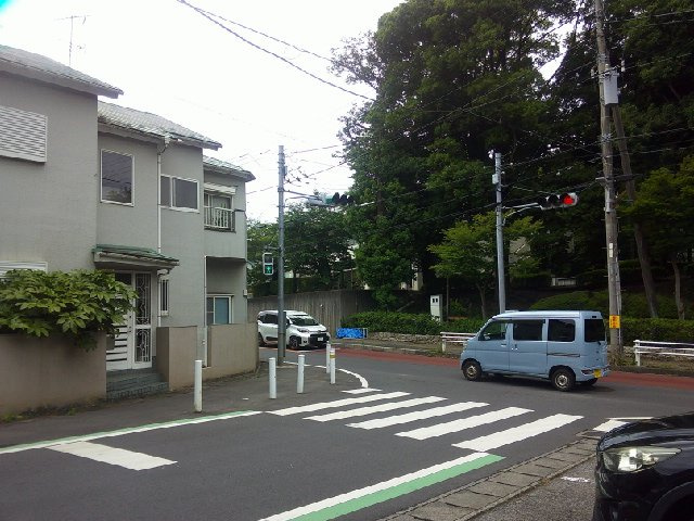 柏市逆井の倉庫