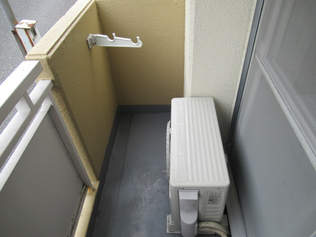 サニーパレス白川台のバルコニー