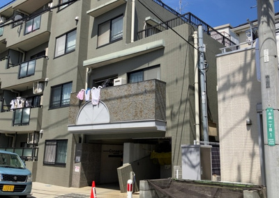 【現況写真】 | コンセリオ古淵 | 眺望の良さを楽しめるダイニングキッチンで家族団らんの時間を過ごしてはいかがでしょうか。バルコニーから見える景色を家族で眺める時間は、時間が経つのを忘れてしまいそうですね。是非、現地を見に行きましょう！