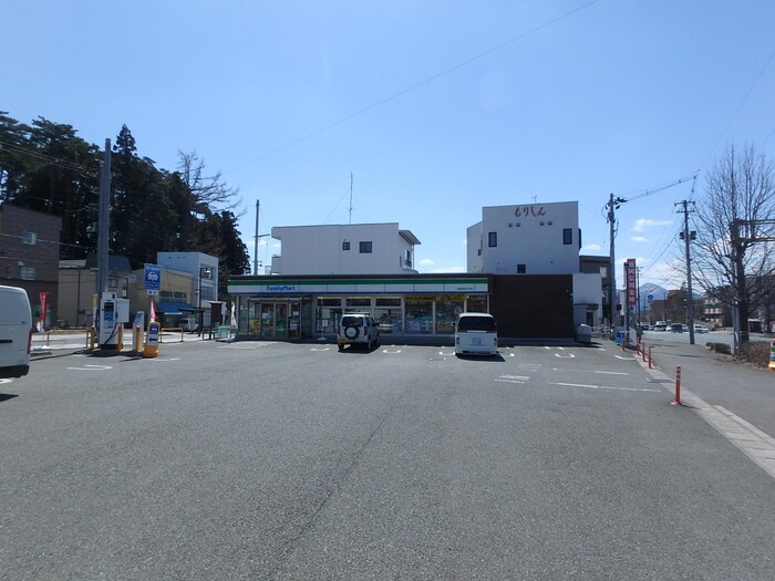 エバーグリーンの周辺