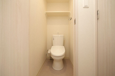 【トイレ】 | プレサンス DOMECITY コレーレ | ゆったりとした空間のトイレです