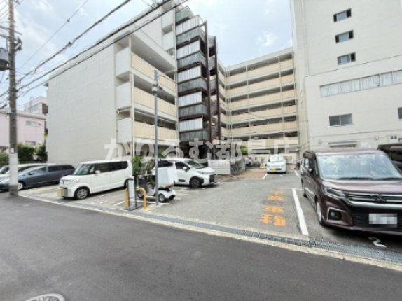 内代コーポの駐車場