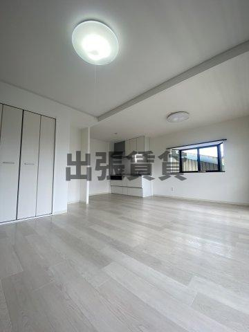 仲介手数料0円！メゾンKの居間・リビング