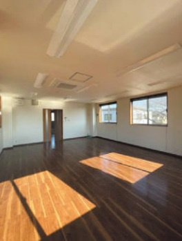 千葉市花見川区三角町の事務所