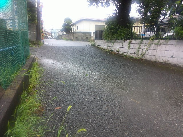 千葉市花見川区三角町の事務所