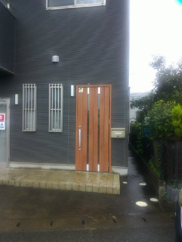 千葉市花見川区三角町の事務所