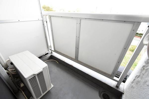 ビレッジハウス勝田2号棟のバルコニー|ビレッジハウスの同一物件・同一タイプの間取りの写真です