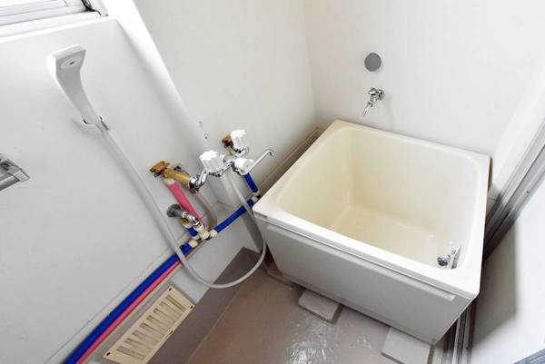 ビレッジハウス勝田2号棟の浴室|ビレッジハウスの同一物件・同一タイプの間取りの写真です