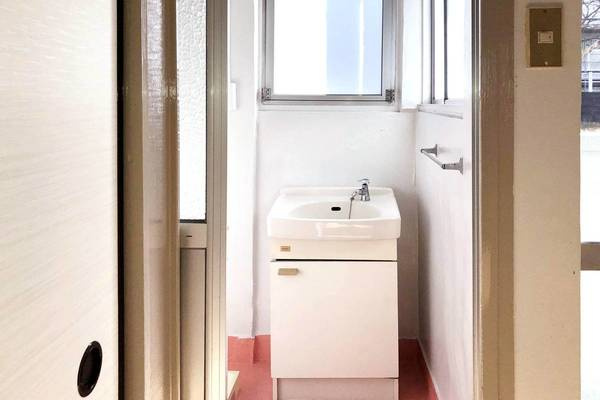 ビレッジハウス勝田2号棟の洗面所|ビレッジハウスの同一物件・同一タイプの間取りの写真です