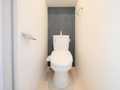 【トイレ】 | S-RESIDENCE大阪九条North | 落ち着いた空間のトイレです