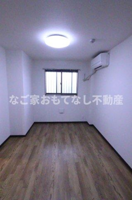 【寝室】 | ラビアン・ローゼ