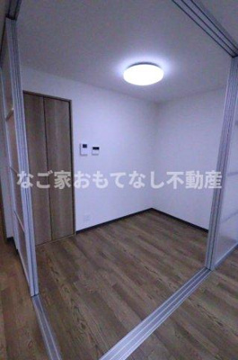 【内装】 | ラビアン・ローゼ