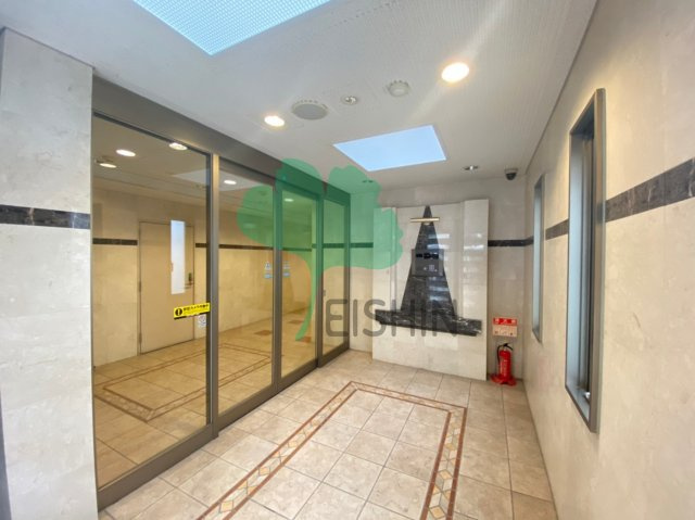 スカイシャトレ箱崎南のエントランス