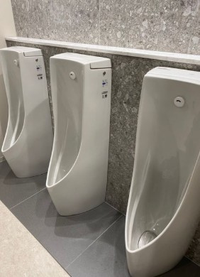 LUCID SQUARE UMEDAのトイレ