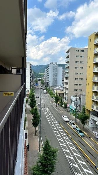 ◆角部屋につき陽当たり・通風・眺望良好◆リフォーム完了済みの美室◆３ＬＤＫ◆パレス山科の展望|バルコニーからの眺望