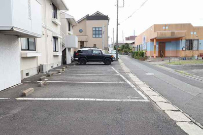 【駐車場】 | メゾン・ラーテーヌC