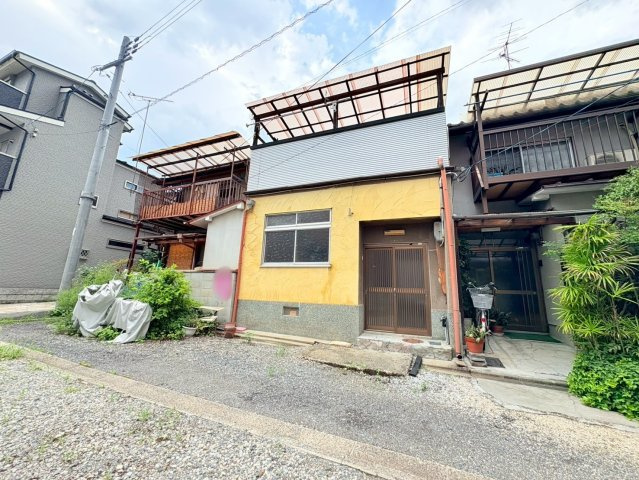龍安寺西ノ川町の前面道路含む現地写真