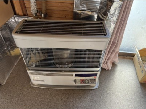 【釧路町別保10丁目】自然と家庭菜園を楽しむ平屋の暮らし + 土地２区画の冷暖房・空調設備|石油ストーブです♪