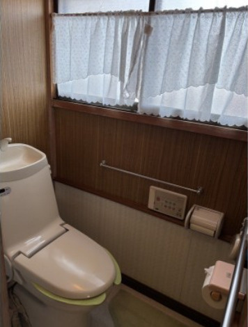 【釧路町別保10丁目】自然と家庭菜園を楽しむ平屋の暮らし + 土地２区画のトイレ|シンプルなカタチのトイレ！毎日のお手入れもらくらく♪