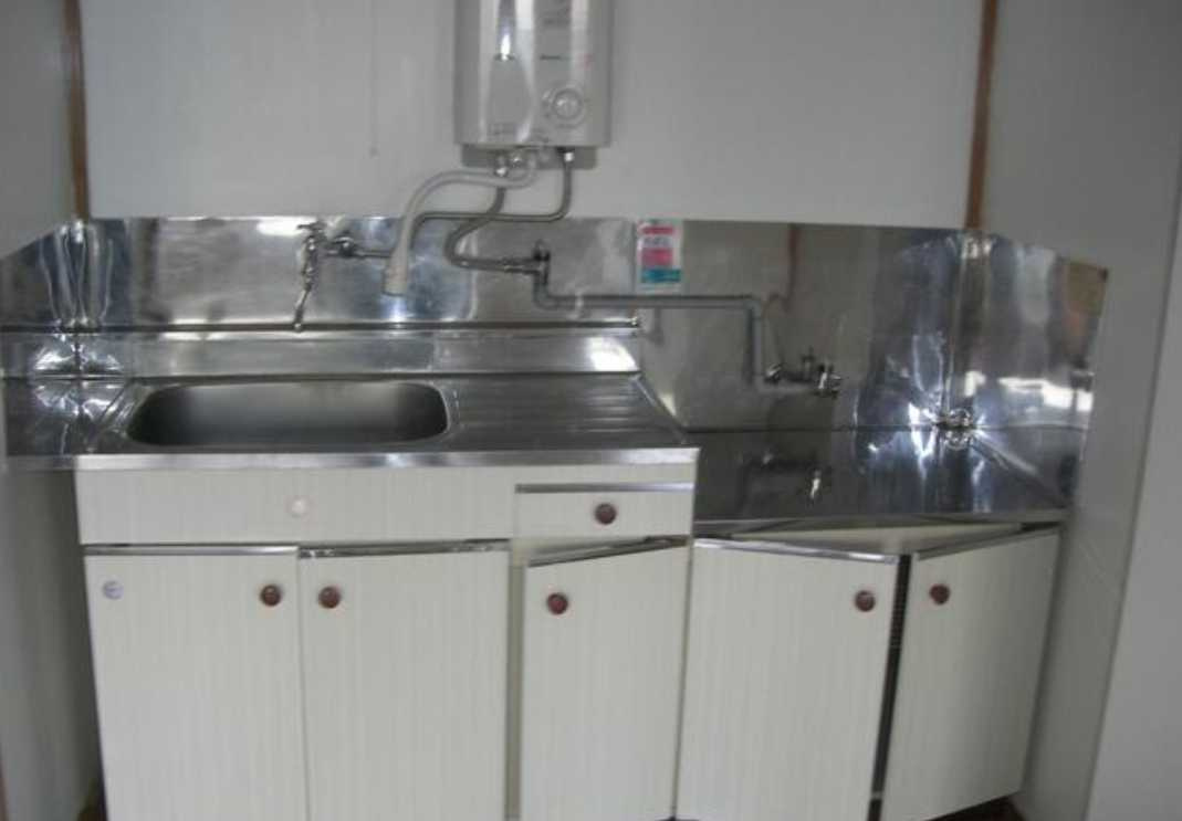 塩沢マンション　角部屋　女性限定　礼金０のキッチン