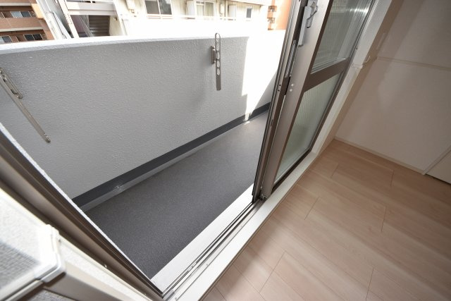 プレシャスのバルコニー|落ち着いた時間を過ごせるバルコニーです