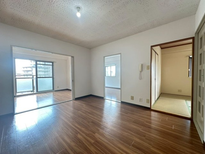 【居間・リビング】 | セントラル山田南