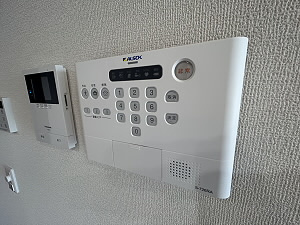 【セキュリティ】 | グラナーデ高井戸東