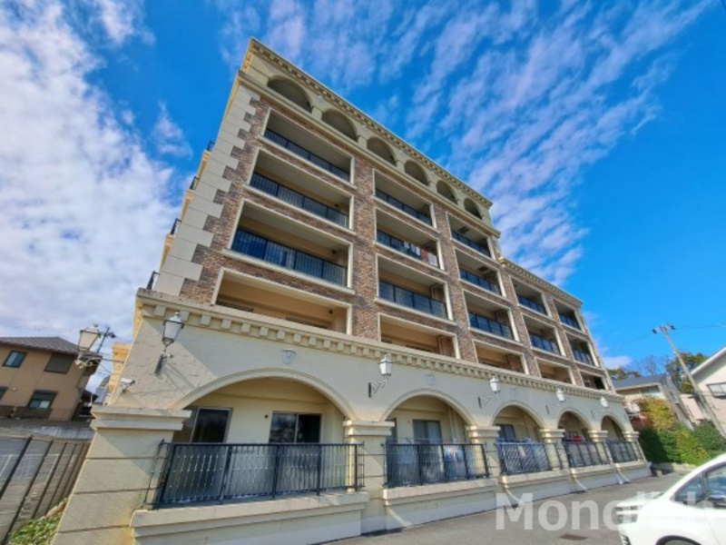 カトルセゾンの外観