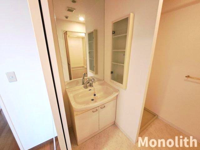 カトルセゾンの洗面所