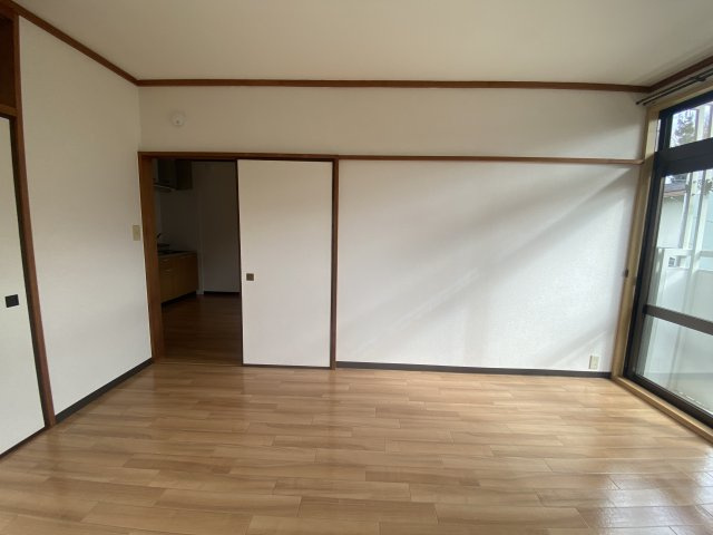 シティハイム佐藤の洋室