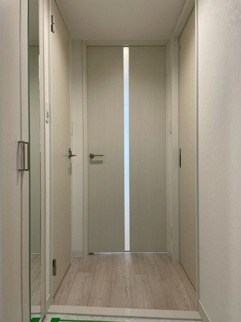 ｇｍ難波ウエストＤ．Ｃ．の玄関