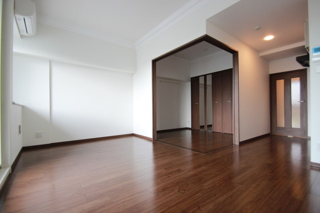 Ｓｈｅｔｌａｎｄ　Ｋｕｓｕｎｏｋｉの居間・リビング