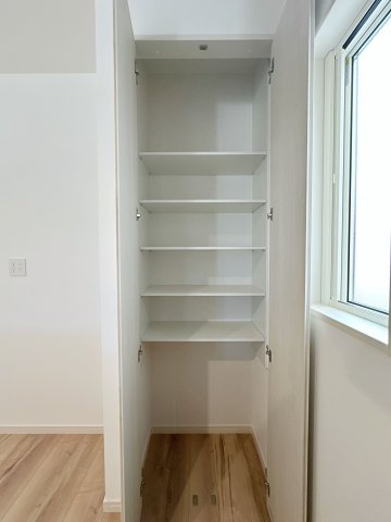 安佐南区伴東5丁目の収納|パントリー収納☆