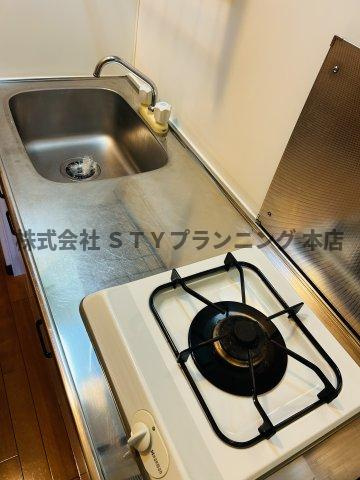 仲介手数料０円！ＶＩＯＬＡ　ＫＡＮＡＹＡＭＡのキッチン